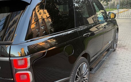 Land Rover Range Rover IV рестайлинг, 2020 год, 9 000 000 рублей, 3 фотография