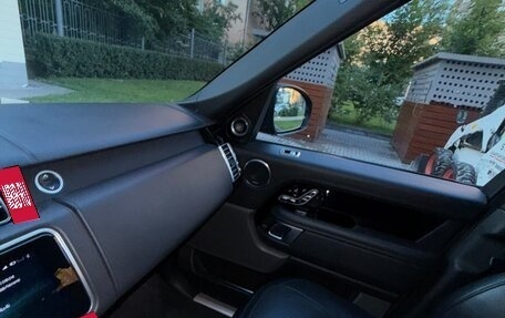 Land Rover Range Rover IV рестайлинг, 2020 год, 9 000 000 рублей, 19 фотография