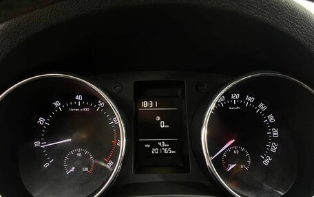 Skoda Yeti I рестайлинг, 2011 год, 850 000 рублей, 9 фотография