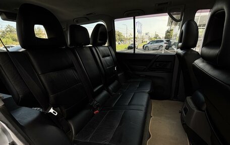 Mitsubishi Pajero III рестайлинг, 2000 год, 870 000 рублей, 7 фотография