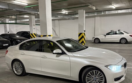 BMW 3 серия, 2012 год, 1 950 000 рублей, 6 фотография