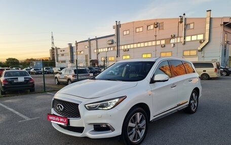 Infiniti QX60 I рестайлинг, 2018 год, 3 150 000 рублей, 3 фотография