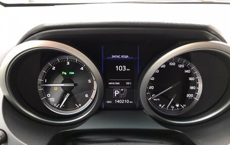 Toyota Land Cruiser Prado 150 рестайлинг 2, 2014 год, 3 499 900 рублей, 7 фотография