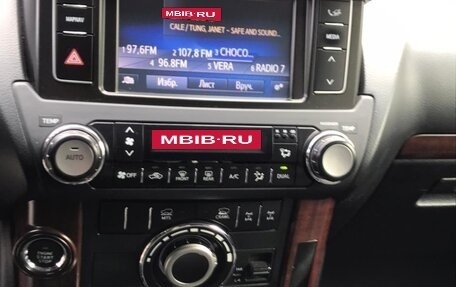 Toyota Land Cruiser Prado 150 рестайлинг 2, 2014 год, 3 499 900 рублей, 10 фотография