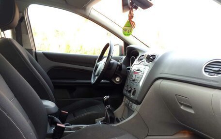 Ford Focus II рестайлинг, 2010 год, 695 000 рублей, 10 фотография