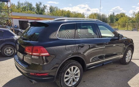 Volkswagen Touareg III, 2013 год, 2 200 000 рублей, 2 фотография
