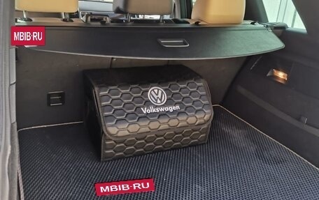 Volkswagen Touareg III, 2013 год, 2 200 000 рублей, 12 фотография
