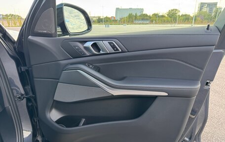 BMW X5, 2019 год, 7 250 000 рублей, 14 фотография