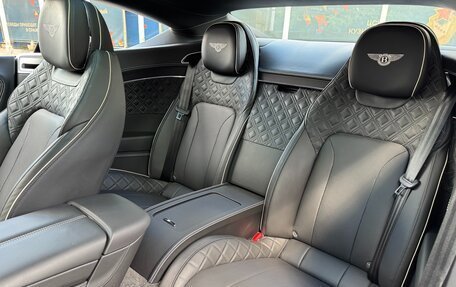 Bentley Continental GT III, 2019 год, 22 000 000 рублей, 17 фотография