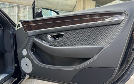 Bentley Continental GT III, 2019 год, 22 000 000 рублей, 19 фотография