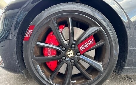 Bentley Continental GT III, 2019 год, 22 000 000 рублей, 24 фотография