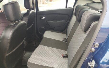 Renault Logan II, 2015 год, 815 000 рублей, 7 фотография