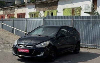 Hyundai Solaris II рестайлинг, 2012 год, 650 000 рублей, 1 фотография