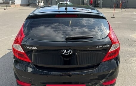 Hyundai Solaris II рестайлинг, 2012 год, 650 000 рублей, 7 фотография
