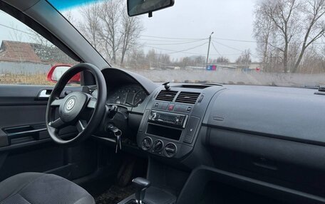 Volkswagen Polo IV рестайлинг, 2006 год, 330 000 рублей, 9 фотография