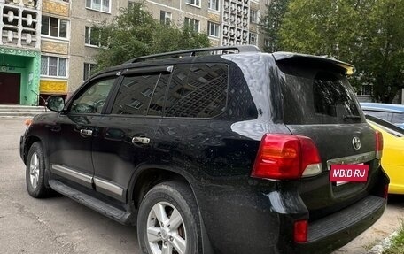 Toyota Land Cruiser 200, 2013 год, 3 370 000 рублей, 8 фотография
