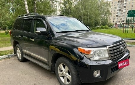 Toyota Land Cruiser 200, 2013 год, 3 370 000 рублей, 7 фотография