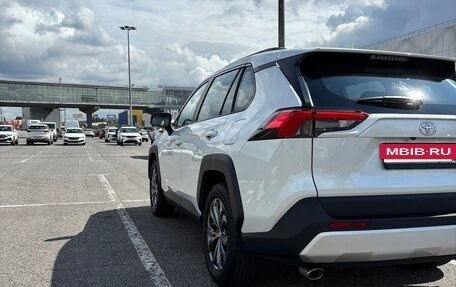 Toyota RAV4, 2025 год, 3 600 000 рублей, 8 фотография