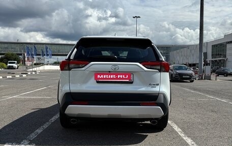 Toyota RAV4, 2025 год, 3 600 000 рублей, 7 фотография