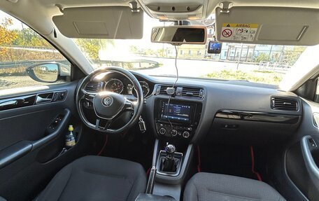 Volkswagen Jetta VI, 2015 год, 1 150 000 рублей, 7 фотография