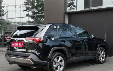 Toyota RAV4, 2020 год, 2 725 000 рублей, 5 фотография