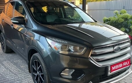 Ford Kuga III, 2017 год, 1 800 000 рублей, 1 фотография