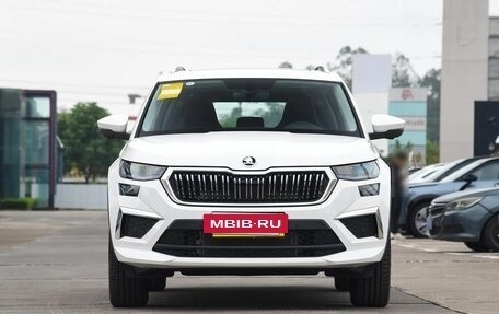 Skoda Kodiaq I, 2025 год, 3 970 000 рублей, 2 фотография