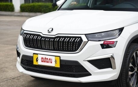 Skoda Kodiaq I, 2025 год, 3 970 000 рублей, 9 фотография