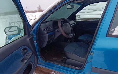 Renault Clio III, 2003 год, 125 000 рублей, 2 фотография