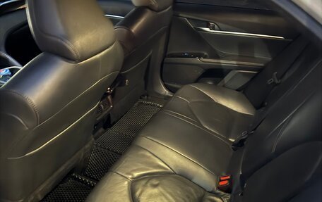 Toyota Camry, 2019 год, 2 200 000 рублей, 6 фотография