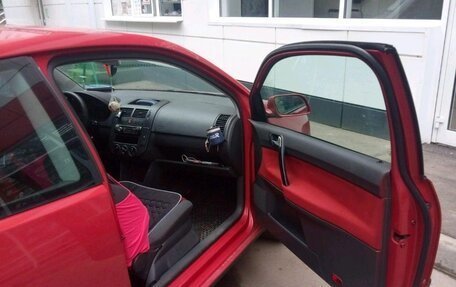 Volkswagen Polo IV рестайлинг, 2004 год, 350 000 рублей, 3 фотография