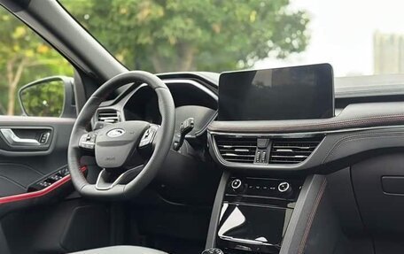 Ford Escape, 2024 год, 2 998 000 рублей, 8 фотография