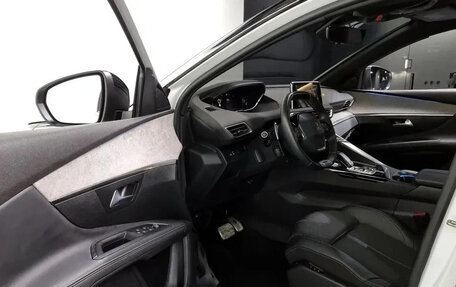 Peugeot 5008 II, 2021 год, 1 500 200 рублей, 5 фотография