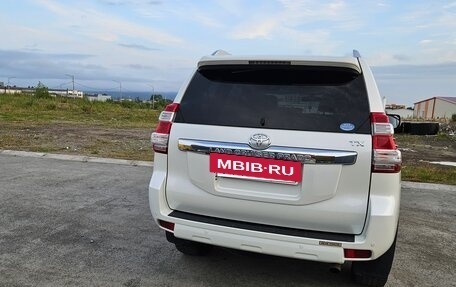 Toyota Land Cruiser Prado 150 рестайлинг 2, 2014 год, 3 550 000 рублей, 5 фотография