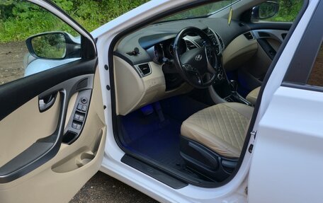 Hyundai Elantra V, 2015 год, 1 300 000 рублей, 10 фотография