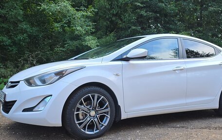 Hyundai Elantra V, 2015 год, 1 300 000 рублей, 8 фотография