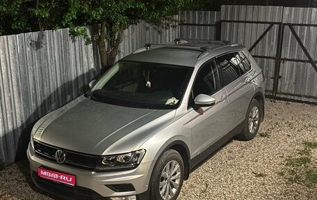 Volkswagen Tiguan II, 2017 год, 2 150 000 рублей, 1 фотография