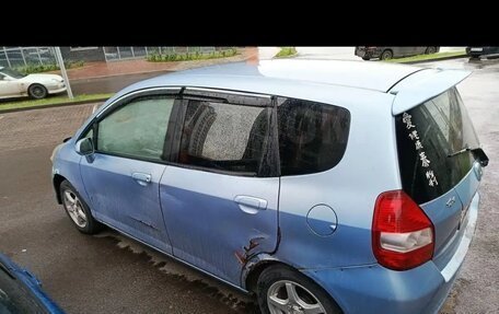 Honda Fit III, 2002 год, 420 000 рублей, 4 фотография