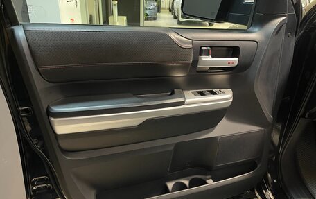 Toyota Tundra II, 2014 год, 5 100 000 рублей, 6 фотография
