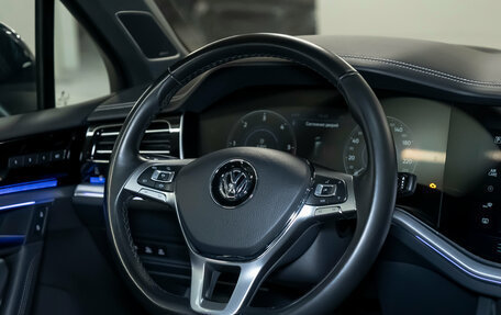 Volkswagen Touareg III, 2019 год, 6 590 000 рублей, 24 фотография