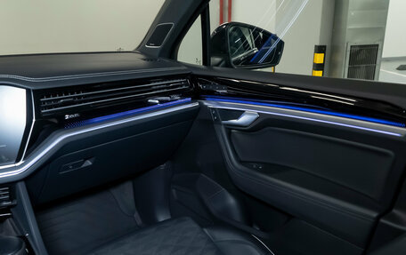 Volkswagen Touareg III, 2019 год, 6 590 000 рублей, 32 фотография