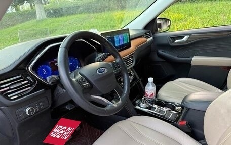 Ford Escape, 2022 год, 2 050 123 рублей, 7 фотография