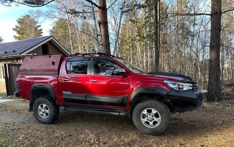 Toyota Hilux VIII, 2018 год, 4 250 000 рублей, 2 фотография