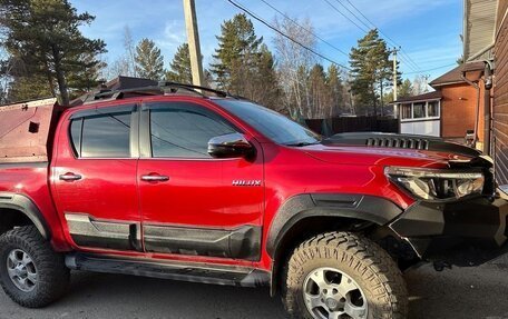Toyota Hilux VIII, 2018 год, 4 250 000 рублей, 5 фотография