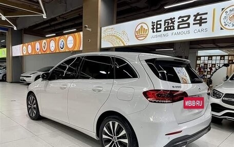 Mercedes-Benz B-Класс, 2021 год, 1 610 000 рублей, 13 фотография
