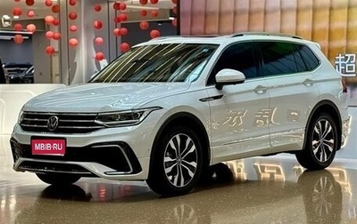 Volkswagen Tiguan II, 2023 год, 3 200 000 рублей, 1 фотография