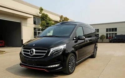 Mercedes-Benz V-Класс, 2022 год, 6 250 000 рублей, 1 фотография