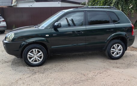 Hyundai Tucson III, 2007 год, 990 000 рублей, 2 фотография