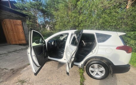 Toyota RAV4, 2013 год, 2 000 000 рублей, 9 фотография