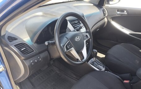 Hyundai Solaris II рестайлинг, 2011 год, 850 000 рублей, 6 фотография